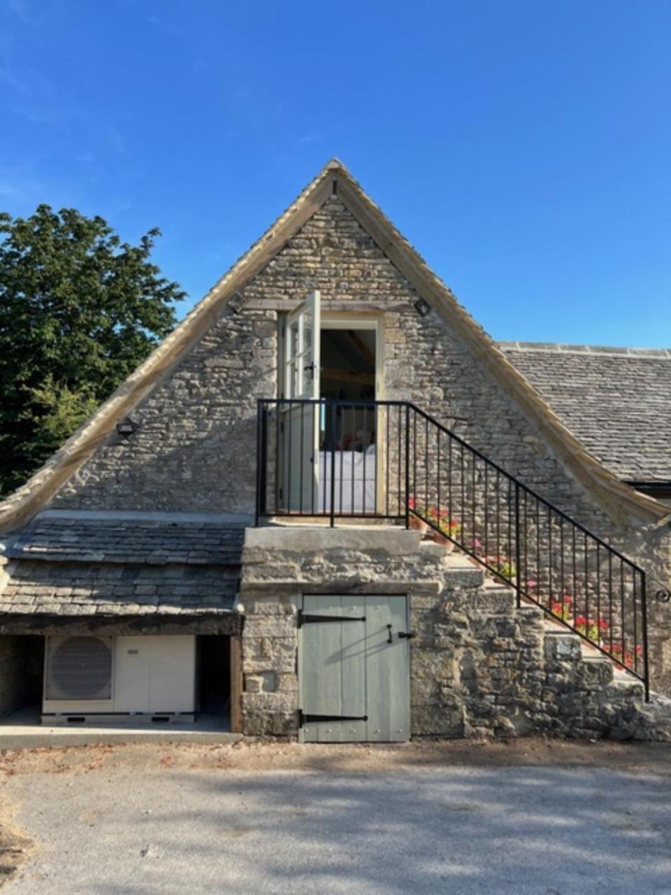 Вілла Idyllic Secluded Hideaway With Countryside Views On The Edge Of The Cotswolds Hailey Екстер'єр фото