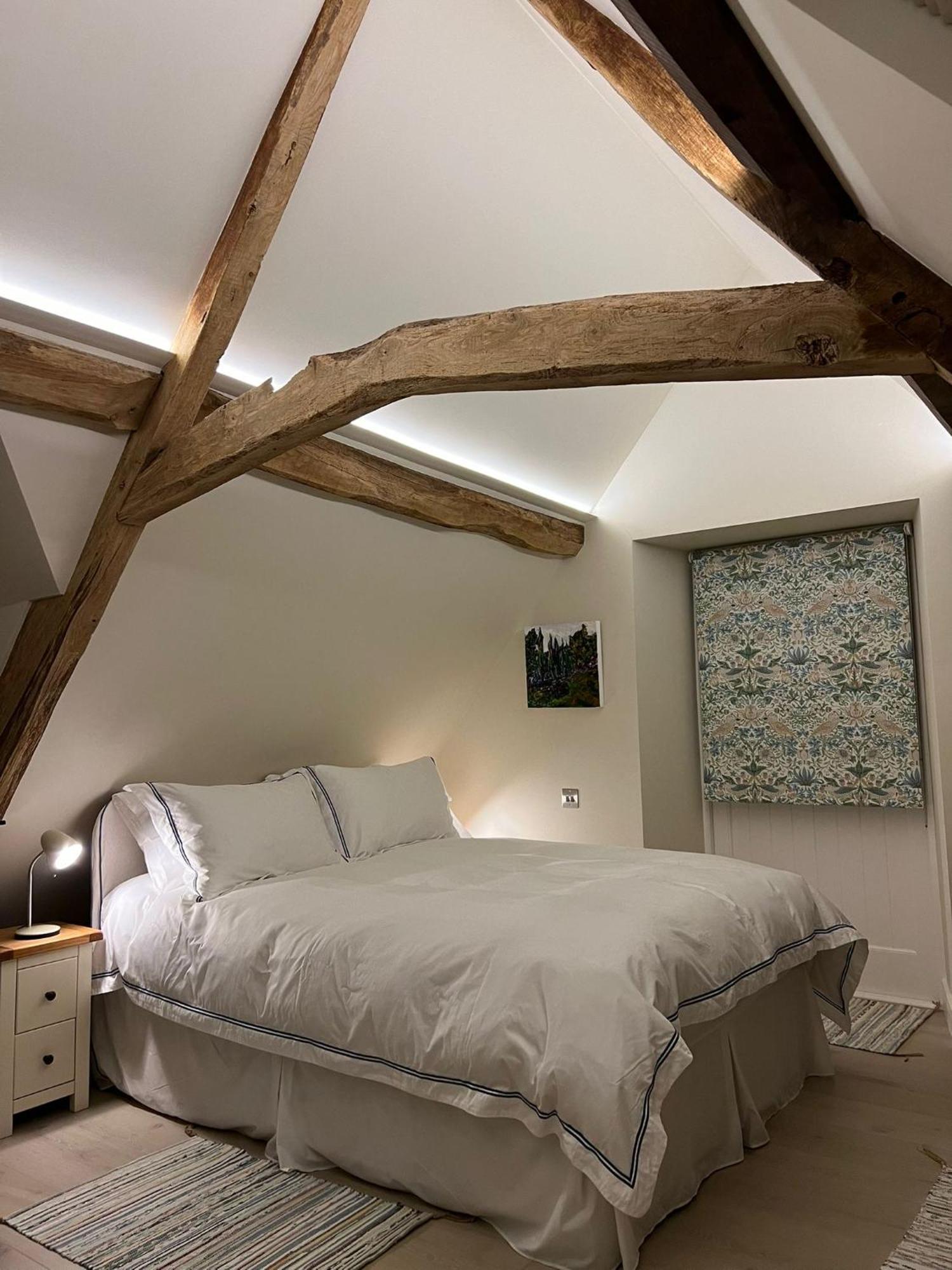 Вілла Idyllic Secluded Hideaway With Countryside Views On The Edge Of The Cotswolds Hailey Екстер'єр фото